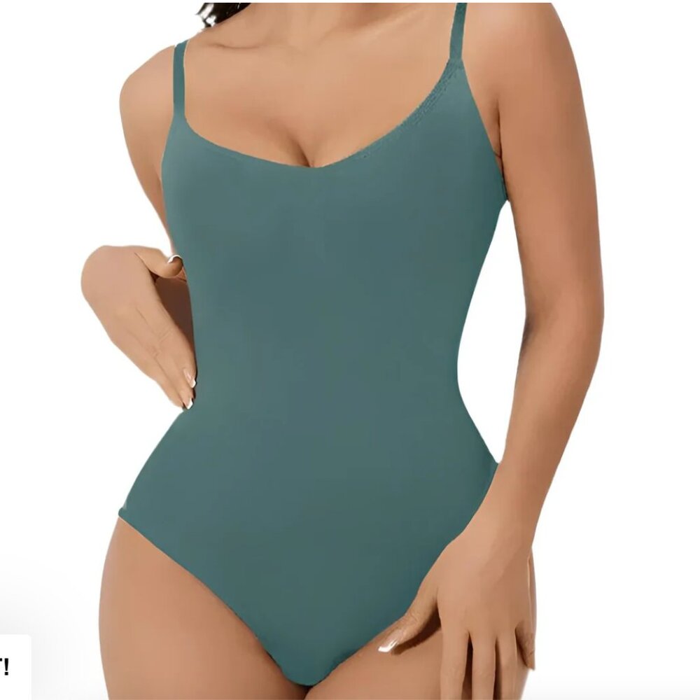 HeyShape Snatched Shapewear Bodysuit - NWT